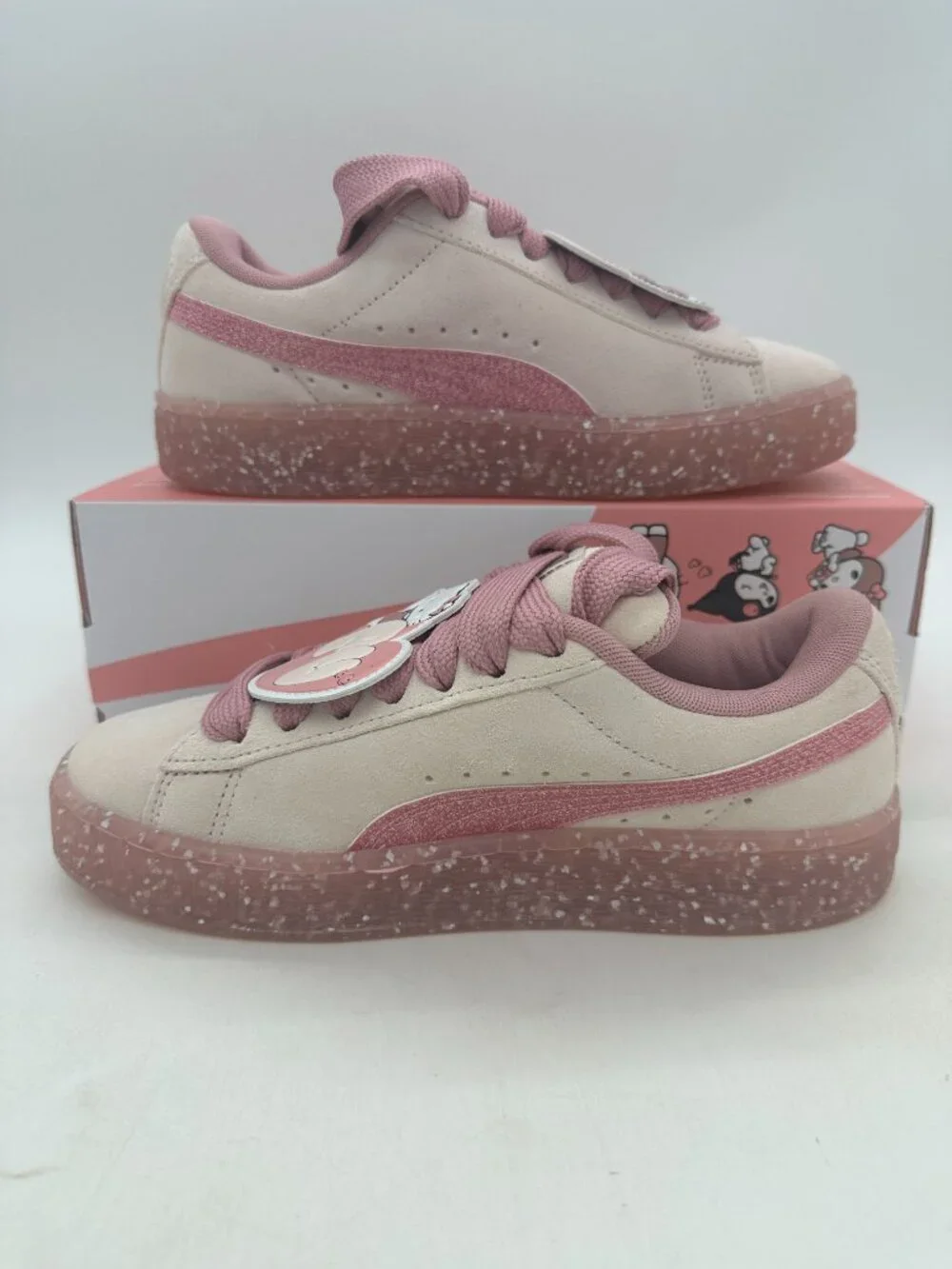 Puma Suede XL X Hello Kitty Women's size 7 Youth size 5.5 Pink Shoes 403392 01 - Picture 2 of 6